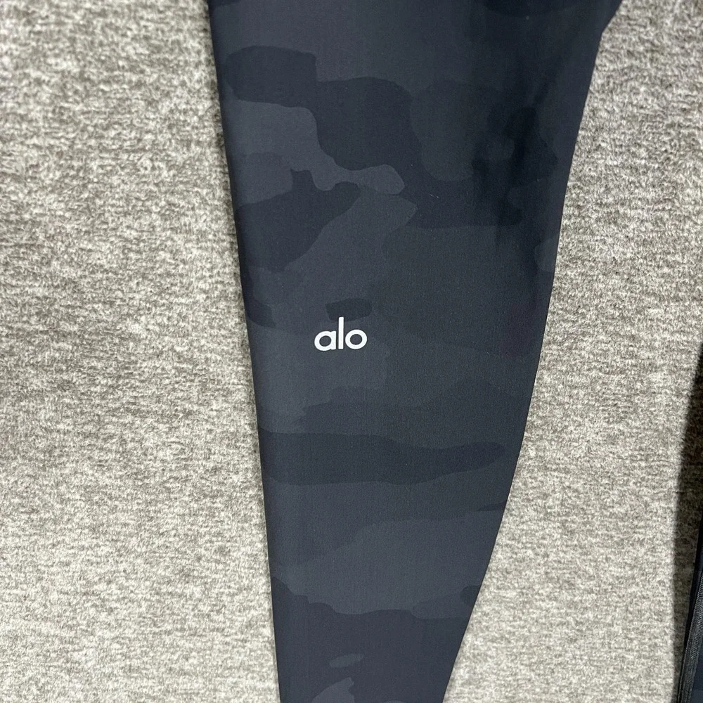 Alo Yoga Leggings Womens XS Black Camo High Waist Ankle‎ Yoga Athletic Stretch